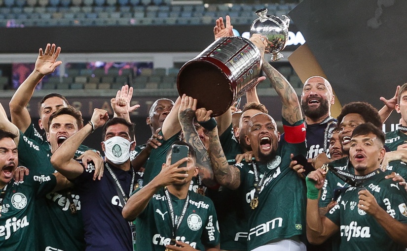 Saiba quem são jogadores campeões da Libertadores com passagem pelo futebol carioca
